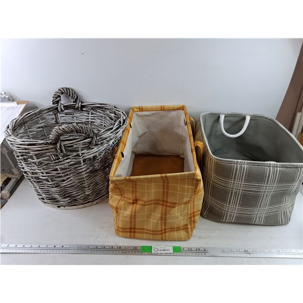 (2) Storage Hampers 22" x 10" x 10", 17" x 13" x 10", Wicker Basket - PICK UP