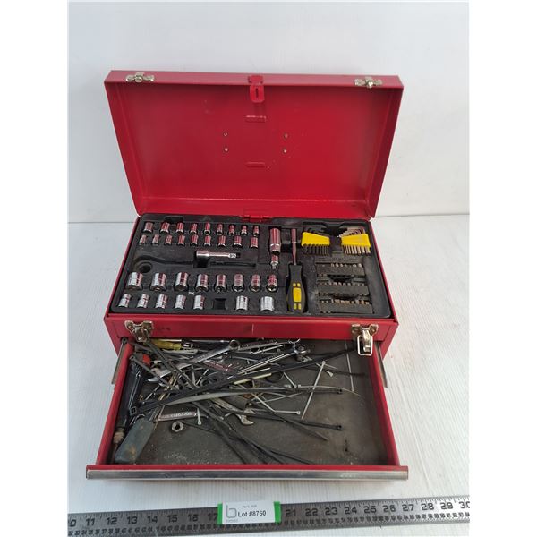 Tool Box With Assorted Tools 17 1/4"x4"x6.5" - PICK UP