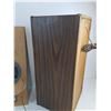 Image 6 : (2) Speakers With Only One Front 11.5"x10"x24" - PICK UP ONLY