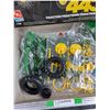 Image 5 : John Deere 4430 Tractor 1/25 Scale Model Kit