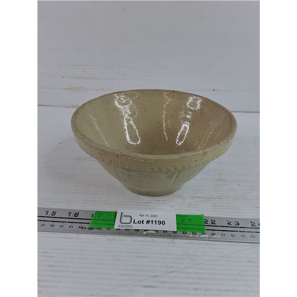 Stoneware Mixing Bowl 8"'