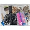 Image 2 : Assorted Craft Feathers & Stickers