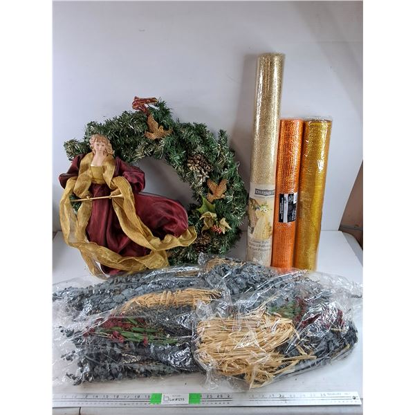 Christmas Wreath, Glitter Tulle, Premium Mesh, Decorative Branches - PICK UP