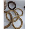 Image 4 : (7) Grapevine Wreaths - PICK UP