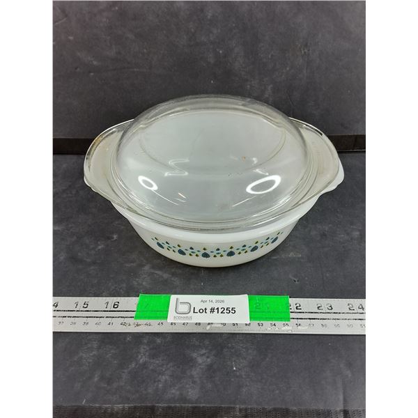 8"  Glass Casserole Dish w/Lid