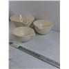 Image 3 : H&H Devon Ceramic Mixing Bowls - 11", 8", 7"