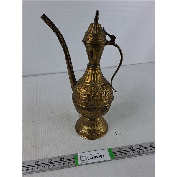 Vintage Brass Tea Pot Collectible