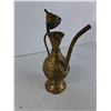 Image 2 : Vintage Brass Tea Pot Collectible