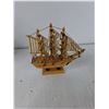 Image 5 : (3) Various Sail Boats - Sea Shell, Metal, Wooden - PICK UP