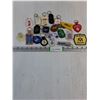 Image 1 : Vintage Assorted Advertising Keychains