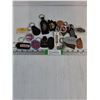 Image 1 : Vintage Assorted Advertising Keychains