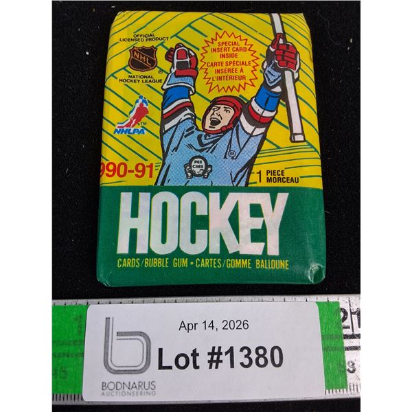 (1) 1990-91 Unopened Package of O-Pee-Chee Hockey Cards