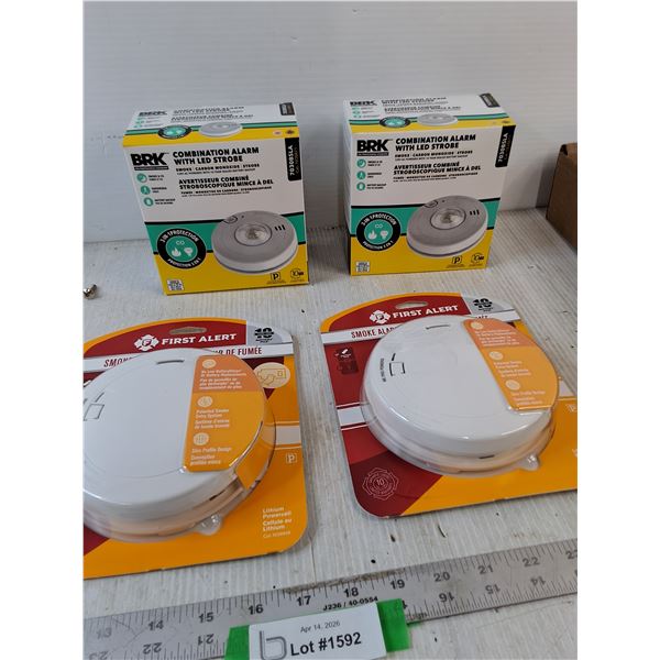 (2) BRK Combination Alarms (3 in 1) Protection, 2 First Alert Smoke Alarms