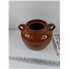 Image 3 : Made in Canada No 4 Bean Pot, Revy How To Booklets