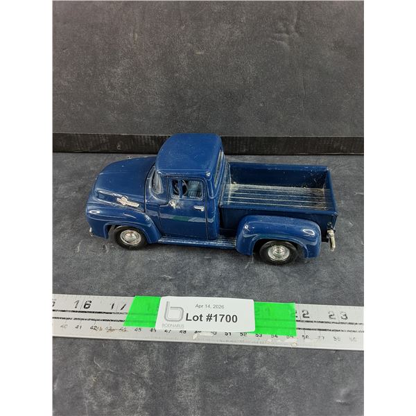 1956 Ford Pickup 1:24 Scale Model