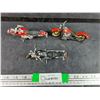 Image 4 : (3) Toy Motorcycles