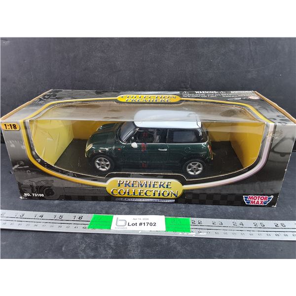 Motor Max Premiere Collection 1:18 2001 Mini Cooper