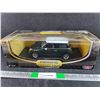 Image 1 : Motor Max Premiere Collection 1:18 2001 Mini Cooper