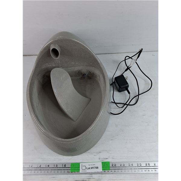 Plastic Fountain - As Is
