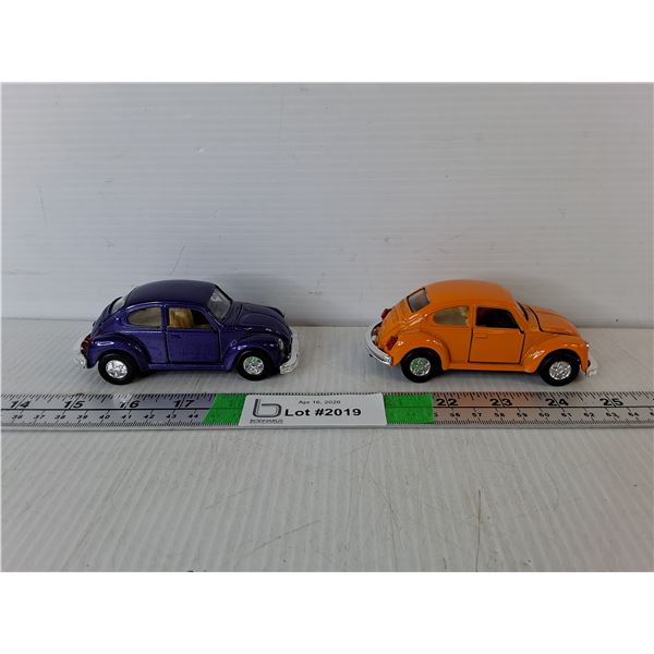 (2) Volkswagen Pullback Die Cast Beetles 1:36 Scale