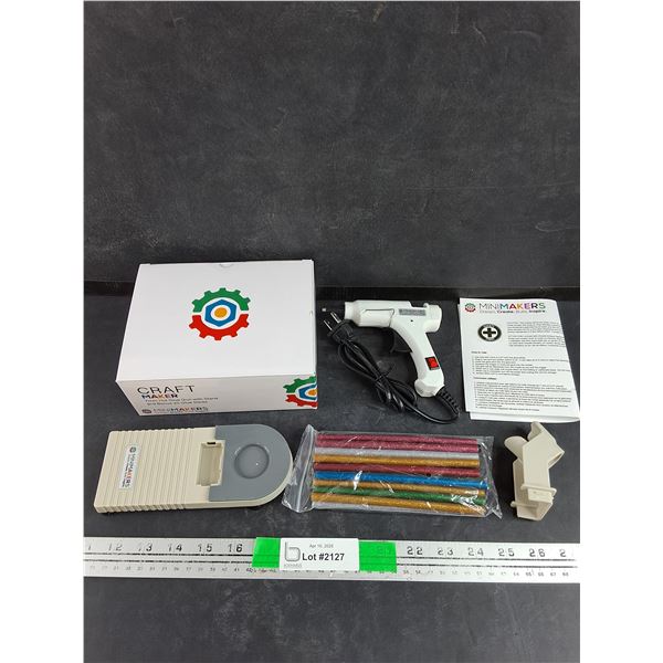 Craft Maker 7mm Hot Glue with Stand & Bonus 20 Glue Sticks - New