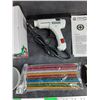 Image 3 : Craft Maker 7mm Hot Glue with Stand & Bonus 20 Glue Sticks - New