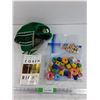 Image 1 : Saskatchewan Roughriders Winter Hat, Michael Coren Book, Kids Toys