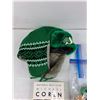 Image 2 : Saskatchewan Roughriders Winter Hat, Michael Coren Book, Kids Toys