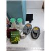 Image 5 : (2) Laundry Hampers, Tupperware Salt & Pepper Shakers, Butchers Knife, Avengers Assembly Model, Misc