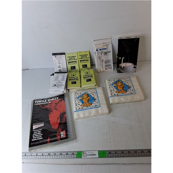 Garfield Napkins, Notepads, Cleaning Swabs, Comic Book Case