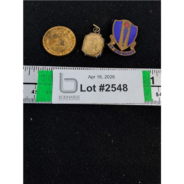 Vintage LEO Zodiac Good Luck Coin,Locket and WW II US Army Flying School Badge