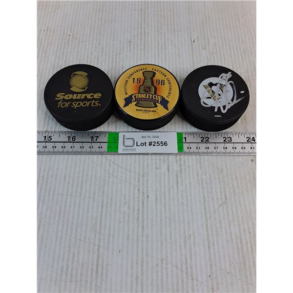 (3) NHL Souvenir Pucks-unknown autograph