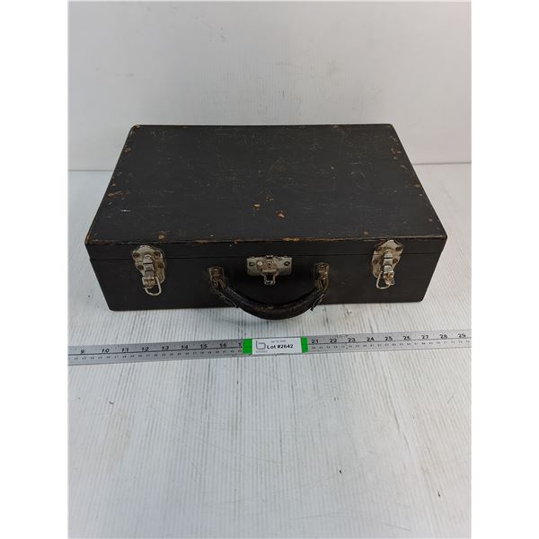 Vintage Black Hard-Sided Sample/Travel Suitcase-18"x12"x5"
