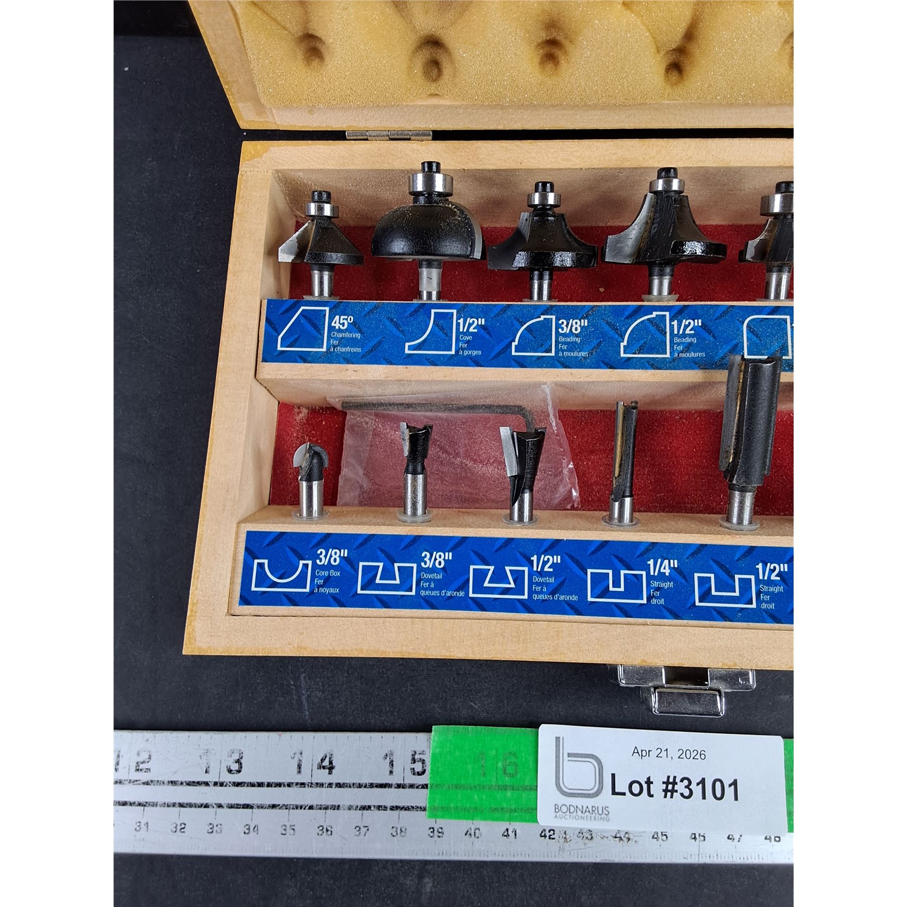 Mastercraft Router Bits - New - Bodnarus Auctioneering