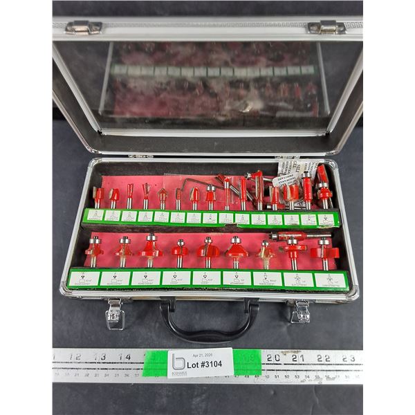 Assorted Router Bits