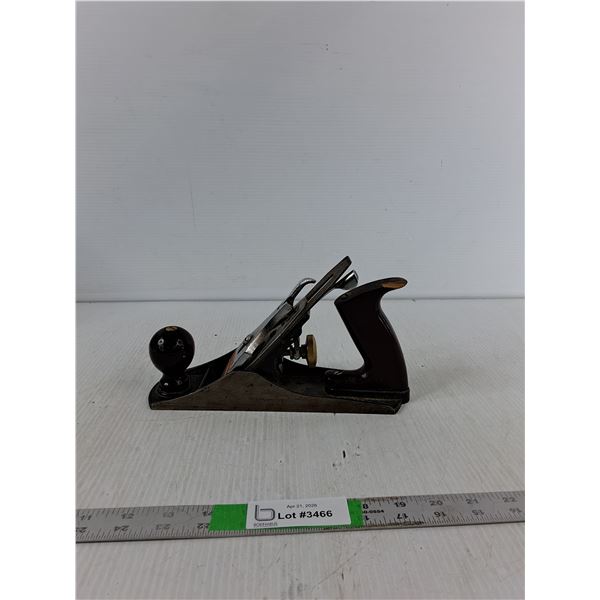 Vintage Stanley Smoothing Plane 10" ( as is)