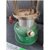 Image 4 : Coleman Model 335 2/71 Kerosene Lantern w/Replacement Globe - PICK UP