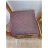 Image 5 : (2) Wood Frame Dining Chairs - Pickup Only