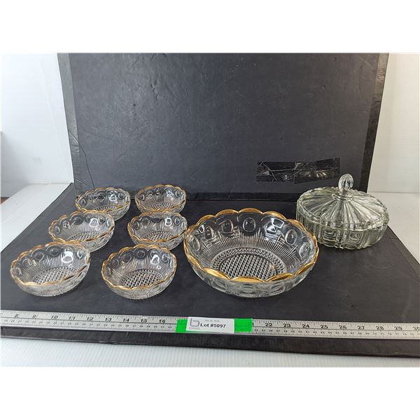 (6) Glass Dessert Bowls, Serving Bowl, Candy Dish - Pick Up Preferred