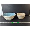 Image 1 : (2) Ceramic Mixing Bowls Up to 10" Diameter