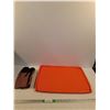 Image 1 : Orange Silicone Mat, Rubber Latex Horse Hoove Props