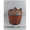 Image 3 : John Deere 6 Gal Snowmobile Gasoline Can - PICK UP