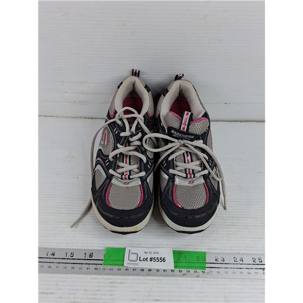 Skechers Fitness Sneakers - Size 7