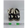 Image 3 : Converse Shoes - Size 11
