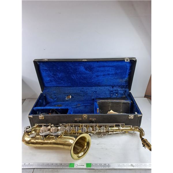 Vintage Lafleur Boosey & Hawkes Saxophone w/ Case - PICKUP ONLY