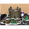 Image 2 : DICKEN'S VILLAGE "TOWER OF LONDON" HISTORICAL LANDMARK SERIES (WITH LIGHT)