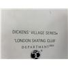Image 5 : DICKEN'S VILLAGE "LONDON SKATING CLUB" (WITH LIGHT)