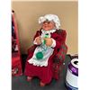 Image 2 : ANIMATED MRS. CLAUS KNITTING IN CHAIR, 11"