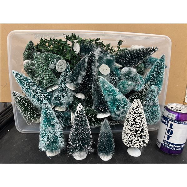 LOT OF ASSORTED CHRISTMAS TREES