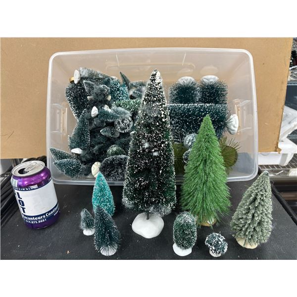LOT OF ASSORTED CHRISTMAS TREES